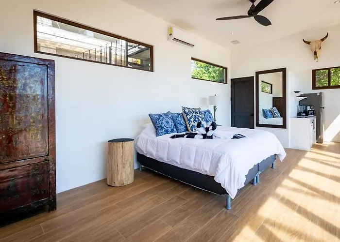 Сasa de vacaciones Stunning With Brand-new And Oceanview Terrace With Private Swimming Pool & Hot Tub *