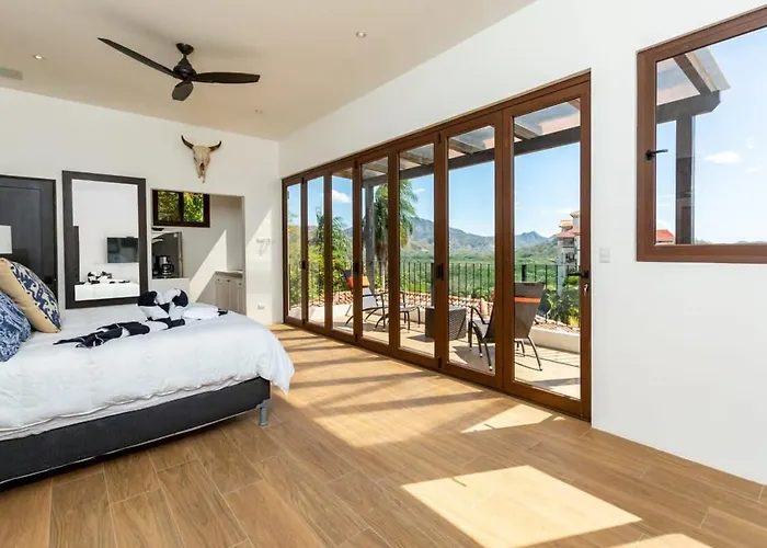 Сasa de vacaciones Stunning With Brand-new And Oceanview Terrace With Private Swimming Pool & Hot Tub Playa Flamingo