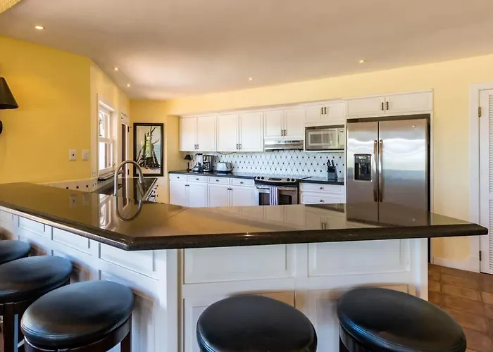 Stunning With Brand-new And Oceanview Terrace With Private Swimming Pool & Hot Tub