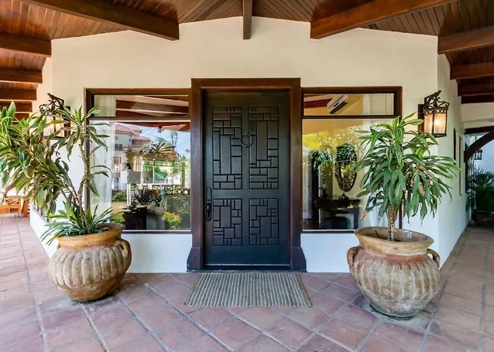 Сasa de vacaciones Stunning With Brand-new And Oceanview Terrace With Private Swimming Pool & Hot Tub Playa Flamingo