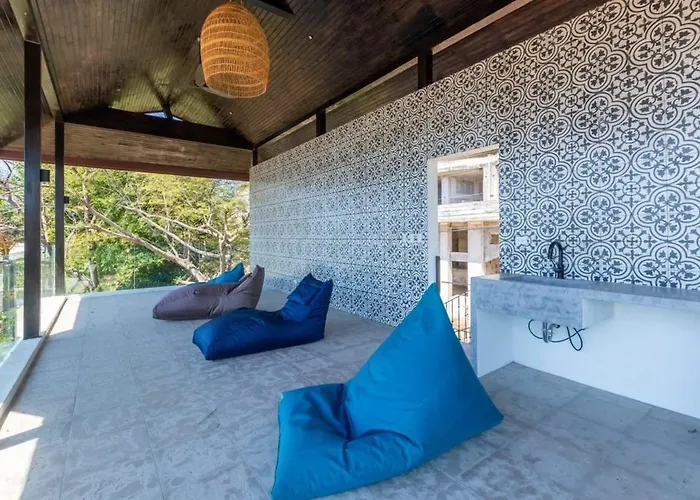 Сasa de vacaciones Stunning With Brand-new And Oceanview Terrace With Private Swimming Pool & Hot Tub *
