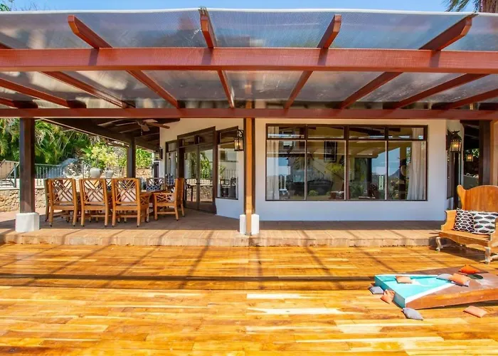 Сasa de vacaciones Stunning With Brand-new And Oceanview Terrace With Private Swimming Pool & Hot Tub *