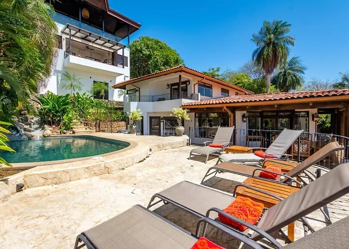 Stunning With Brand-new And Oceanview Terrace With Private Swimming Pool & Hot Tub Сasa de vacaciones