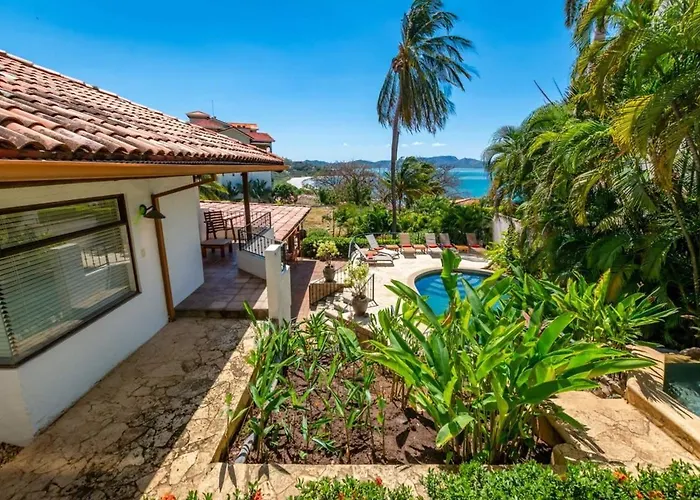Сasa de vacaciones Stunning With Brand-new And Oceanview Terrace With Private Swimming Pool & Hot Tub